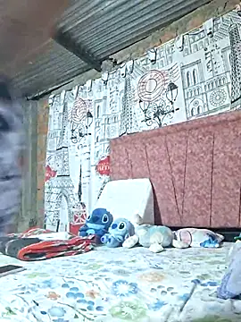 Juli Powl online show from April 11, 12:06 am