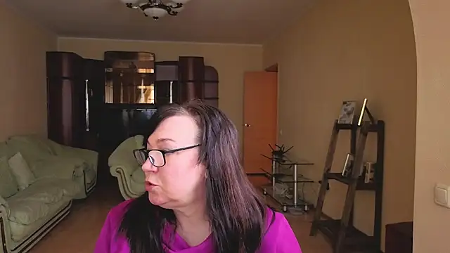 Snapshot of Tori_Twirl chatting on February 12, 9:55 am Tori Twirl online show from February 12, 9:55 am