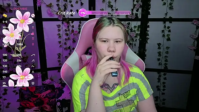 kitsune little online show from April 8, 11:07 pm