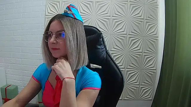 IceMayes online show from February 25, 8:46 am