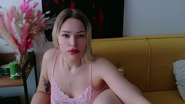 Lost Mary  online show from April 28, 11:14 am