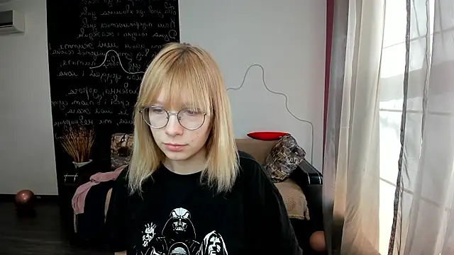 CandicaHoney online show from March 26, 6:37 am