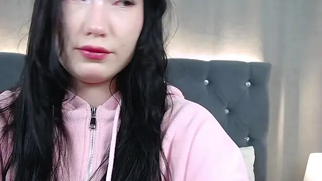 VikkyVonn online show from March 9, 12:41 pm