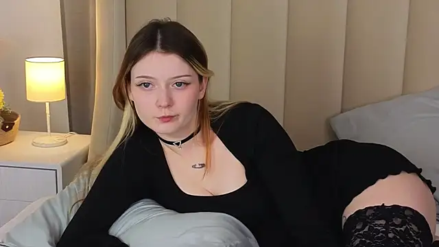 AlyssFrost online show from July 14, 10:21 am
