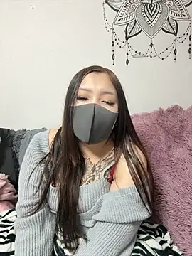 ran cha  online show from February 22, 4:41 pm