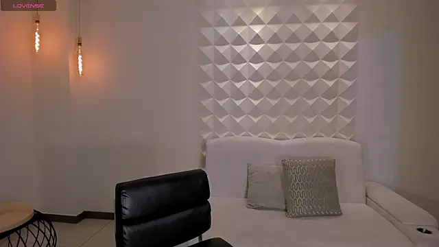 AmyRosse X online show from March 29, 11:04 pm