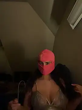 Esmeralda972 online show from March 14, 1:39 am