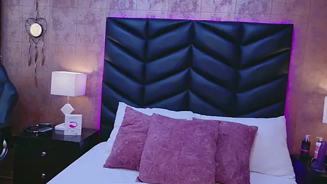 AntonellaEscudero online show from February 18, 8:19 pm