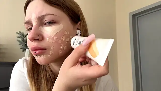 PledHoly online show from February 23, 10:48 am