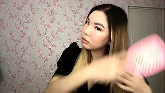 Elina Mottel online show from February 17, 7:18 am