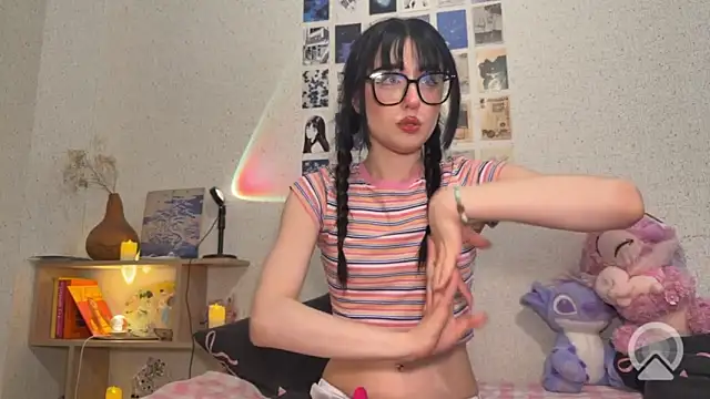 alicelanei online show from April 2, 12:08 am