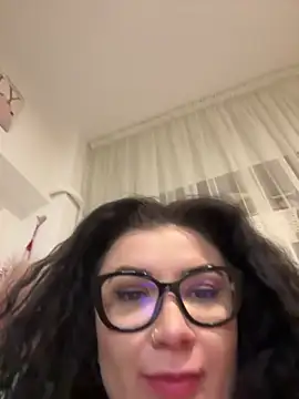 EvaPatricia online show from February 22, 7:37 pm