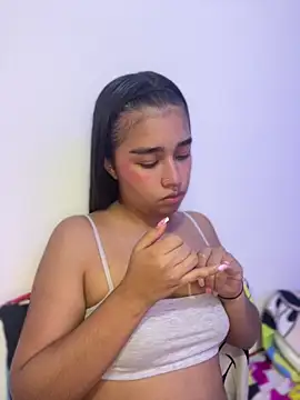 I Samanthaa online show from March 29, 12:09 am