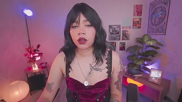 violette clerk1  online show from February 22, 7:37 pm