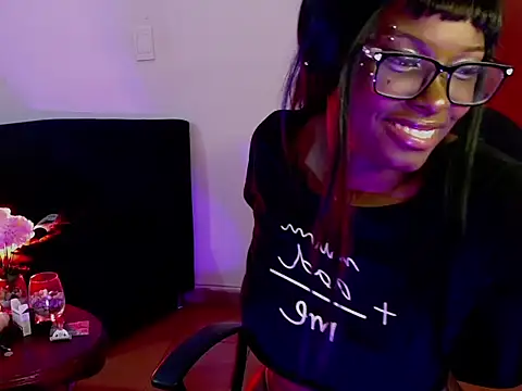 vickycat x online show from March 25, 1:11 am