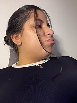 FerLondon55 online show from March 14, 6:36 am