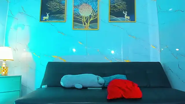 Spicy guys online show from April 4, 1:10 pm