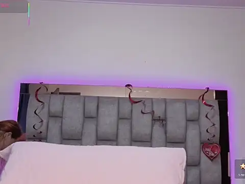 Xiomara-Suarez01 online show from February 19, 9:24 pm