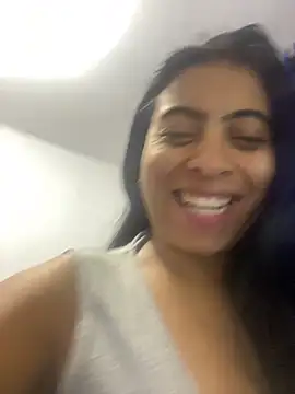 karla-hank online show from February 23, 11:53 am