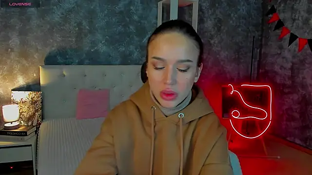 tina xx tina online show from April 17, 1:40 am