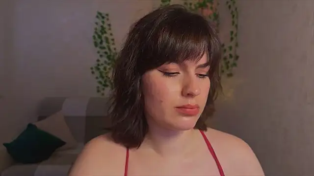 rinamandarina online show from April 19, 2:06 pm