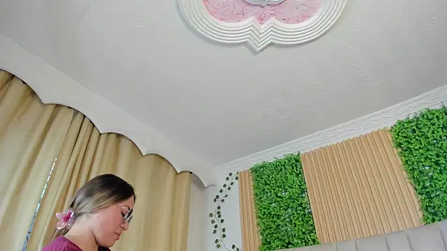 Kitty Milk nm online show from April 13, 6:41 pm