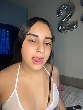 Paulha  miller online show from June 12, 7:22 pm