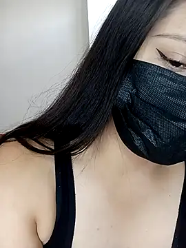 Rosyshadow online show from April 11, 9:07 pm