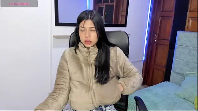 Aysha winxs online show from February 28, 3:17 am