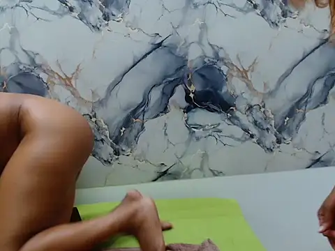 DominiqueLuxe44 online show from March 31, 8:58 am