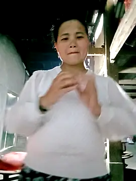 chubby0011 online show from March 2, 10:22 am