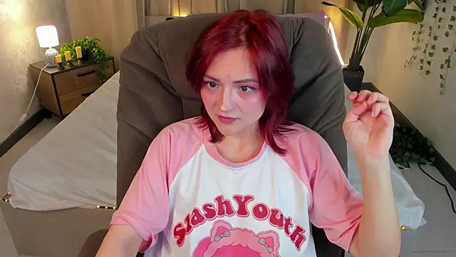 taticamomile online show from March 27, 1:01 pm