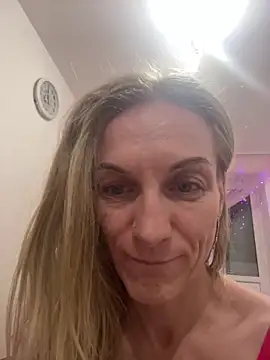 Faiiry  online show from March 1, 3:06 am