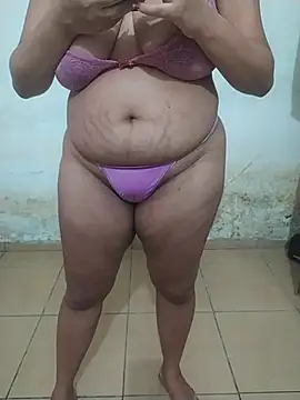 Syila10 online show from June 29, 1:11 pm