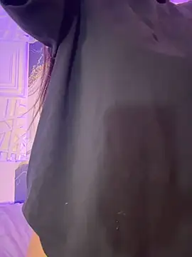 Noah Leister online show from February 22, 4:57 am