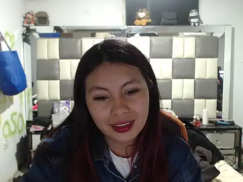 dulcecandy1919 online show from February 20, 5:17 am