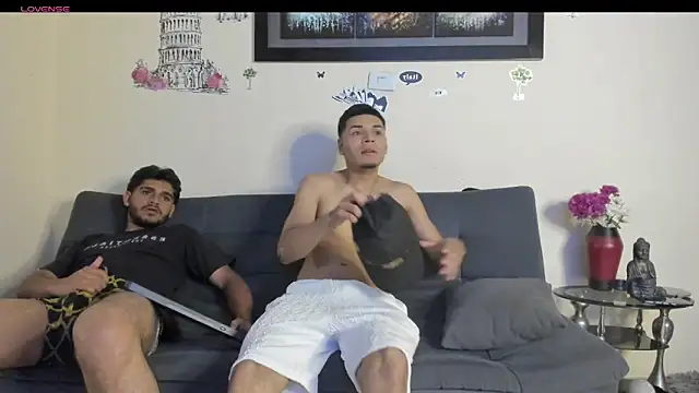 heteros hot  online show from April 7, 10:12 pm