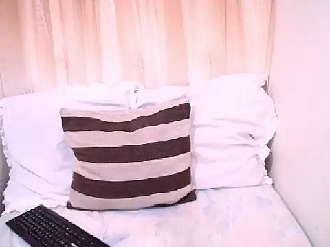 Simply pleasure00 online show from March 30, 6:35 am