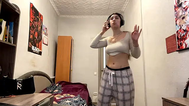 AshlynWabasha online show from March 10, 1:26 pm