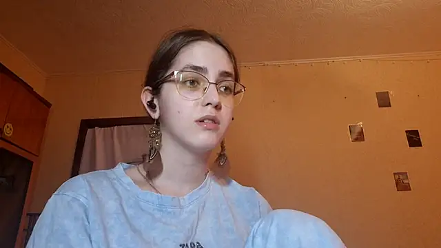 Katelemon online show from March 14, 12:50 pm