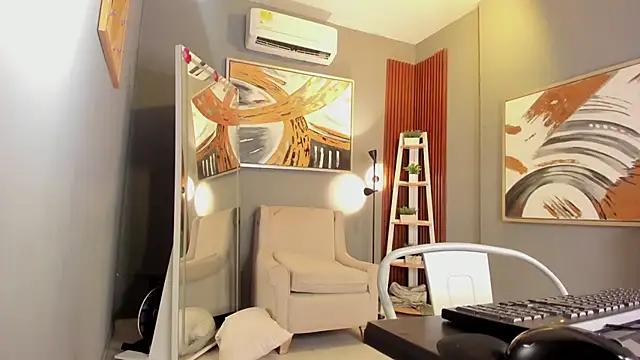 cailing  online show from March 16, 11:03 am