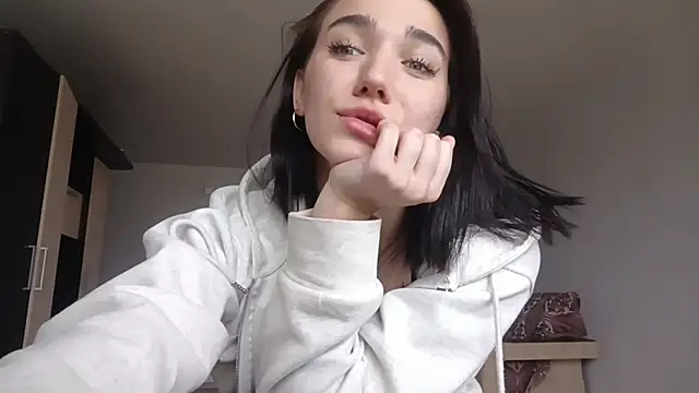 GilberteBauch online show from March 3, 7:25 am