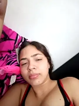 Sexy cloe outdoors online show from March 26, 10:33 pm