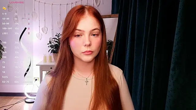 Elle Funning online show from May 24, 3:16 am