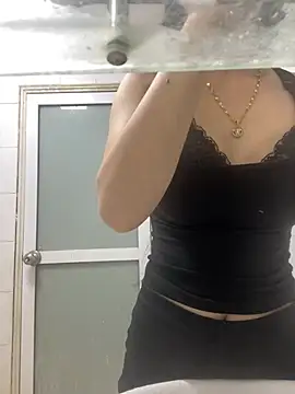 Miumieu2 online show from March 19, 1:43 am