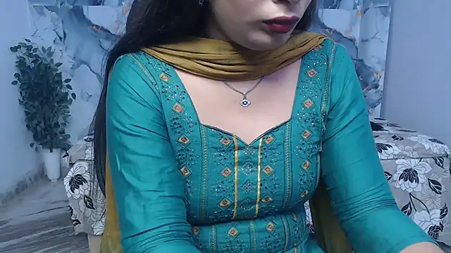 Aayesha-queen online show from July 11, 4:23 am