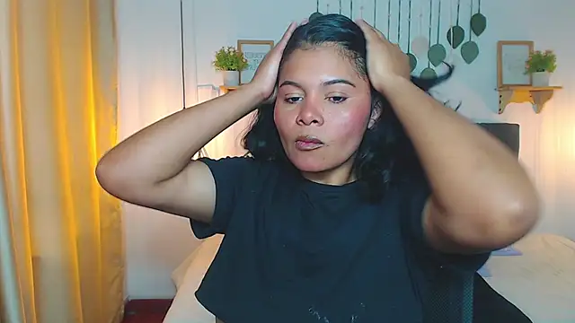 Emma hassani online show from March 17, 3:05 pm