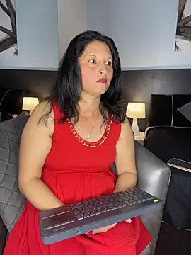  MissJames   online show from February 25, 1:53 pm