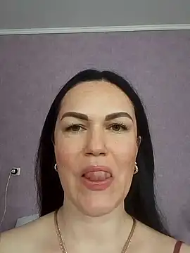 AmyLove471 online show from May 31, 11:05 am