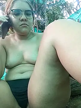 single kitten online show from March 27, 1:45 pm